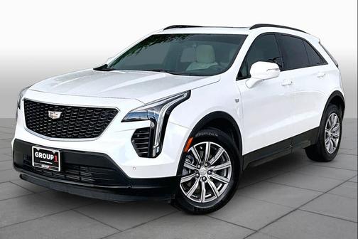 Crystal White Tricoat 2023 Cadillac XT4 Sport