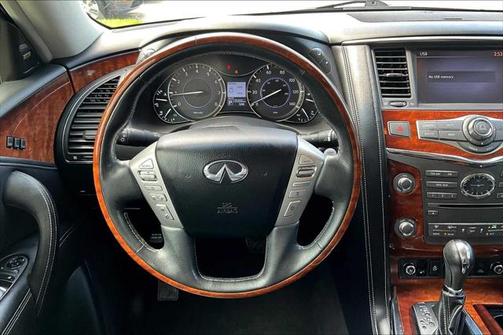2016 INFINITI QX80 Base