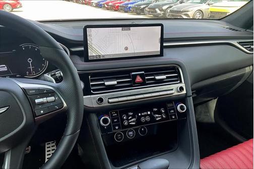 2025 Genesis G70 2.5T RWD