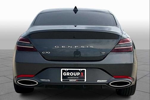2023 Genesis G70 3.3T