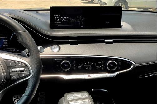 2024 Genesis GV70 2.5T AWD