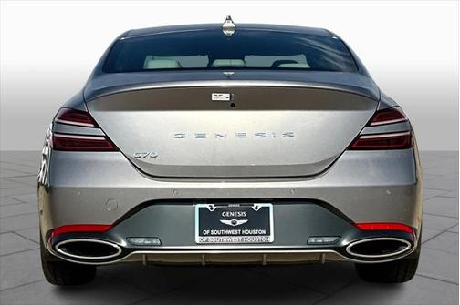 2025 Genesis G70 2.5T RWD