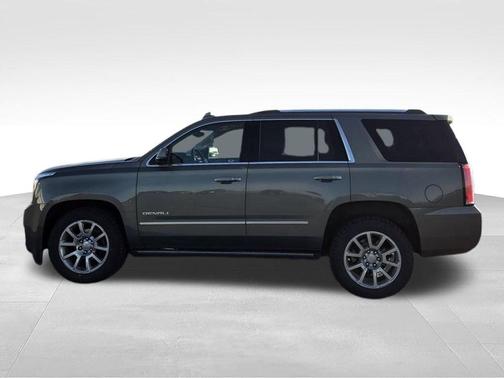 Gray 2017 GMC Yukon Denali