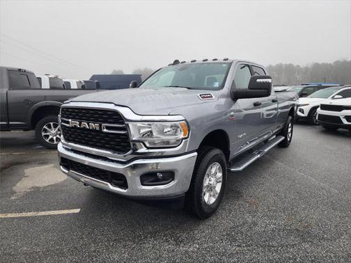 2024 RAM 2500 Big Horn Crew Cab 4x4 8 Box