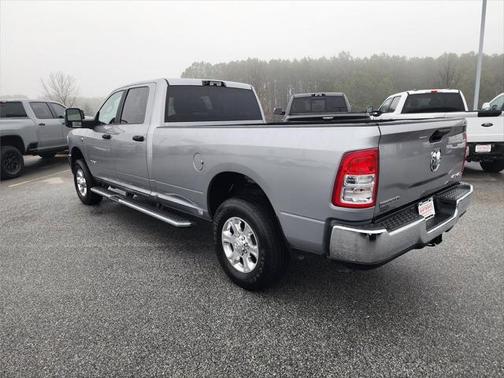 2024 RAM 2500 Big Horn Crew Cab 4x4 8 Box