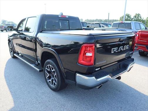 2025 RAM 1500 Laramie Crew Cab 4x4 57' Box