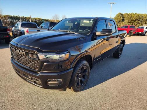 2025 RAM 1500 Big Horn Crew Cab 4x4 57' Box