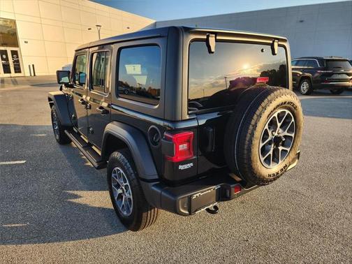 2024 Jeep Wrangler 4-Door Sport S 4x4