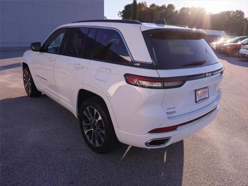 2024 Jeep Grand Cherokee Overland 4x4