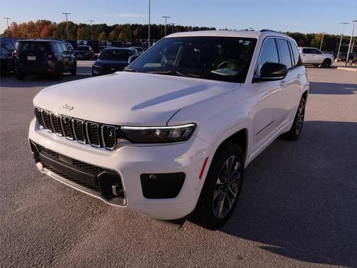 2024 Jeep Grand Cherokee Overland 4x4