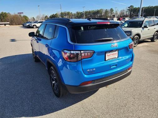 2025 Jeep Compass Limited 4x4