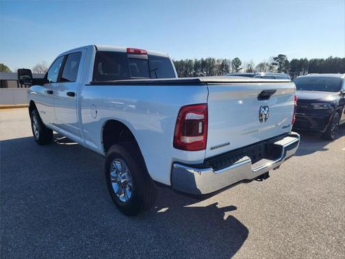 2024 RAM 2500 Big Horn Crew Cab 4x4 64' Box
