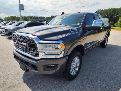 2023 RAM 3500 Limited Mega Cab 4x4 64' Box