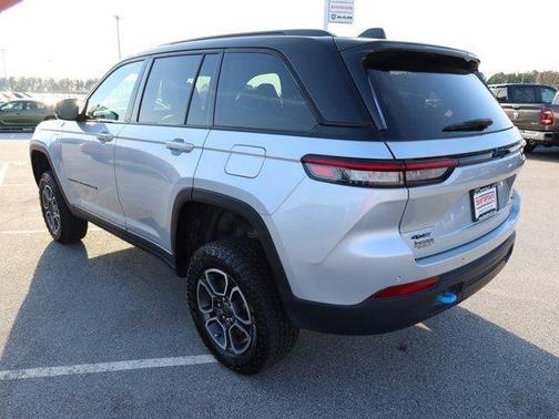 2024 Jeep Grand Cherokee 4xe Trailhawk