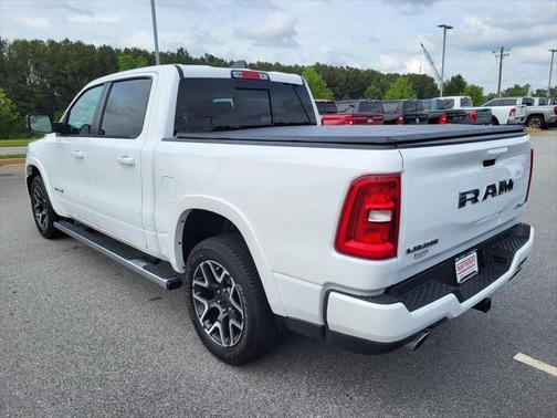 2025 RAM 1500 Laramie Crew Cab 4x4 57' Box