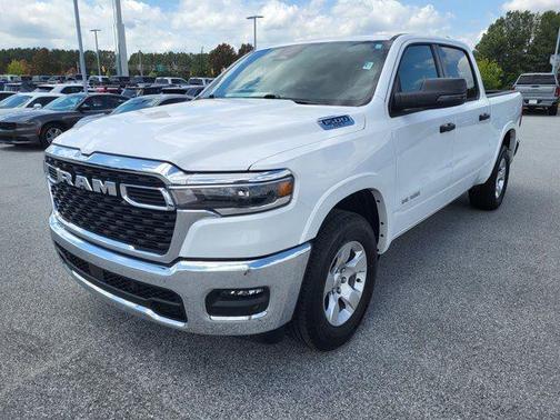 2025 RAM 1500 Big Horn Crew Cab 4x4 57' Box