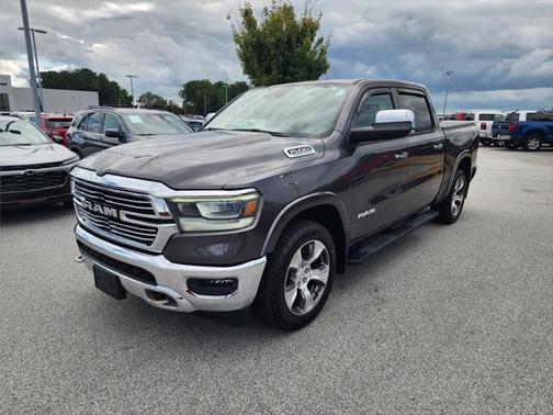2021 RAM 1500 Laramie Crew Cab 4x4 57' Box