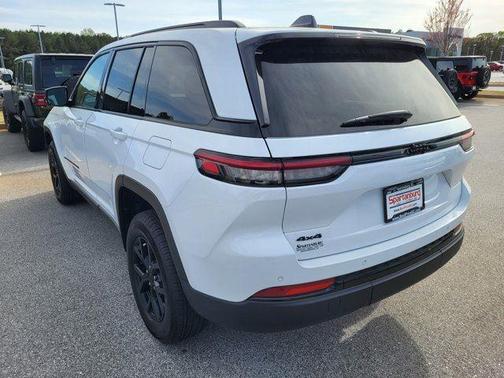2024 Jeep Grand Cherokee Altitude X