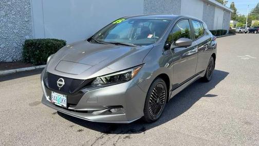 2025 Nissan Leaf SV PLUS