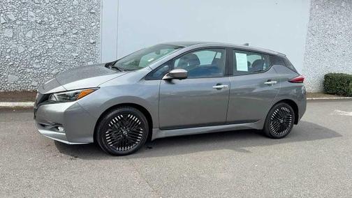 2023 Nissan Leaf SV PLUS