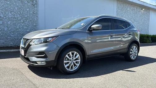 2022 Nissan Rogue Sport SV