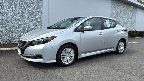 2022 Nissan Leaf S