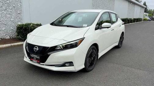 2025 Nissan Leaf SV PLUS