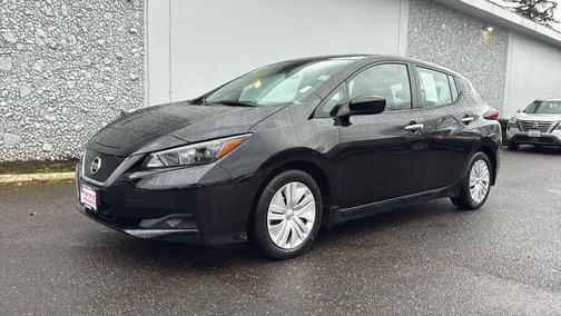 2022 Nissan Leaf S