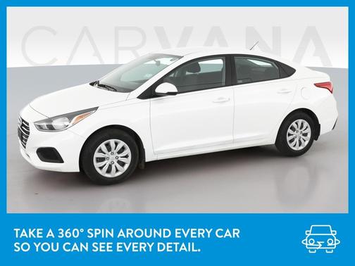 Photo 3 of 39 of 2021 Hyundai Accent SE
