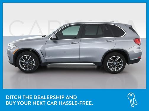 Photo 4 of 47 of 2017 BMW X5 sDrive35i