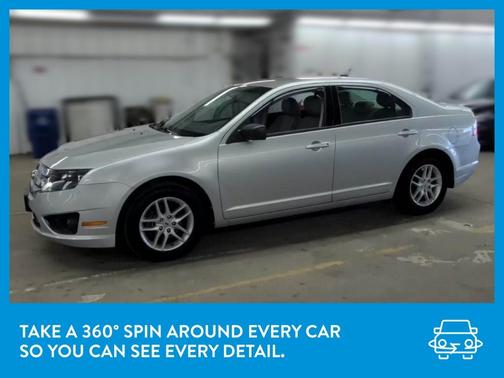 Photo 3 of 30 of 2012 Ford Fusion S