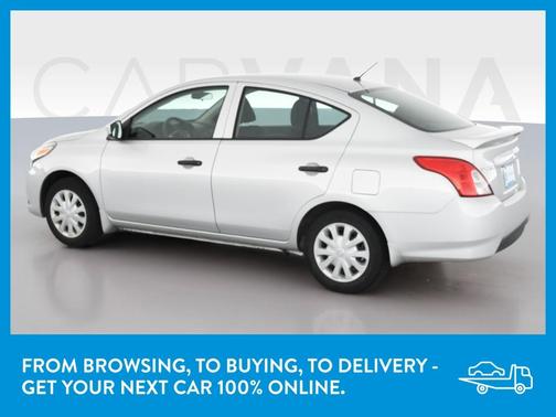 Photo 5 of 39 of 2018 Nissan Versa 1.6 S+