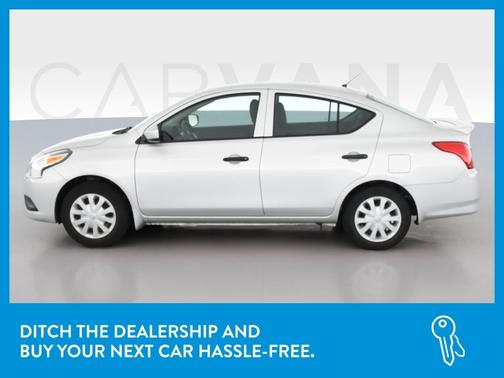 Photo 4 of 39 of 2018 Nissan Versa 1.6 S+