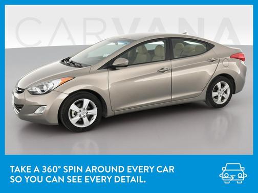 Photo 3 of 34 of 2013 Hyundai Elantra GLS