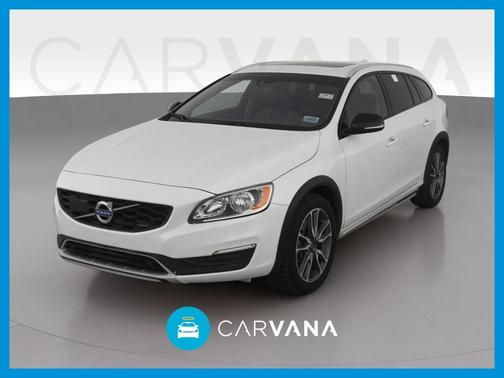 Photo 1 of 38 of 2017 Volvo V60 Cross Country T5