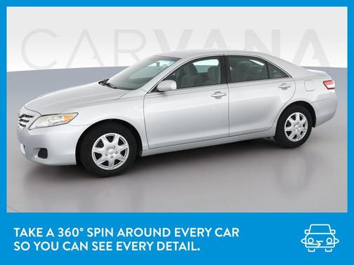 Photo 3 of 30 of 2011 Toyota Camry