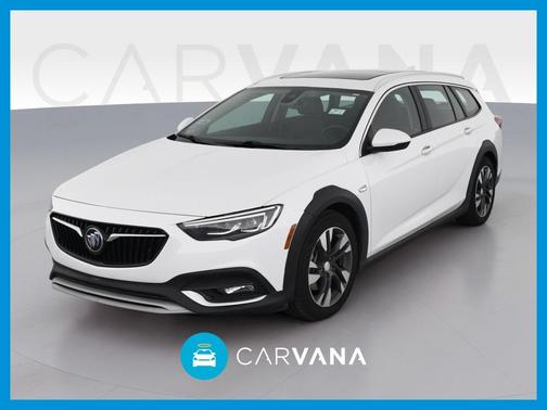 Photo 1 of 41 of 2018 Buick Regal TourX Essence