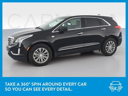 Photo 3 of 46 of 2017 Cadillac XT5 Luxury