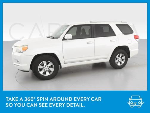 Photo 3 of 42 of 2013 Toyota 4Runner SR5 Sport