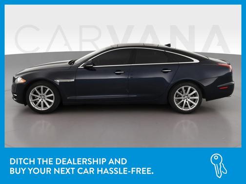 Photo 4 of 48 of 2013 Jaguar XJ Base
