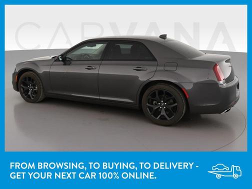 Photo 5 of 32 of 2021 Chrysler 300 Touring