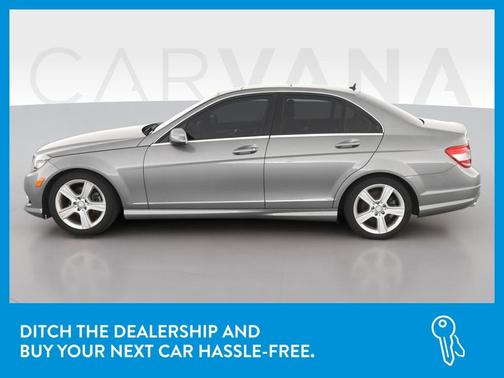 Photo 4 of 34 of 2011 Mercedes-Benz C-Class C 300