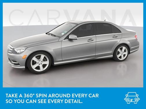 Photo 3 of 34 of 2011 Mercedes-Benz C-Class C 300