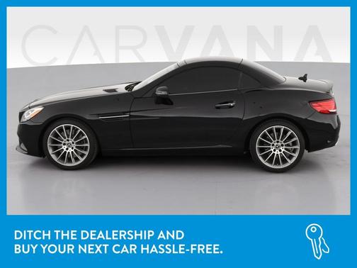 Photo 4 of 35 of 2020 Mercedes-Benz SLC 300 Base