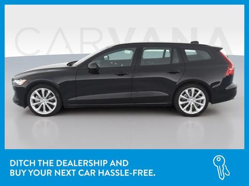 Photo 4 of 45 of 2020 Volvo V60 T5 Momentum