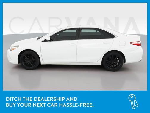 Photo 4 of 45 of 2017 Toyota Camry XSE