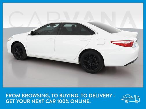 Photo 5 of 37 of 2017 Toyota Camry XSE