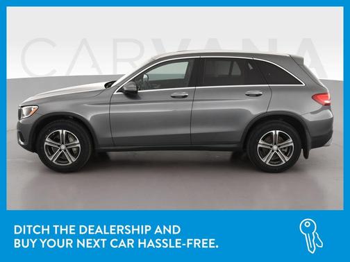 Photo 4 of 41 of 2017 Mercedes-Benz GLC 300 Base 4MATIC
