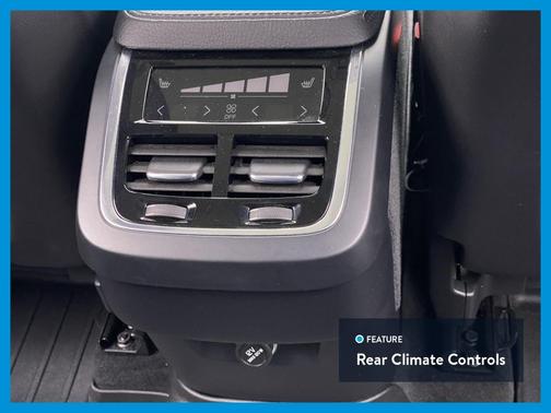 2017 Volvo XC90 T6 Momentum for sale in Columbus, OH - image 27