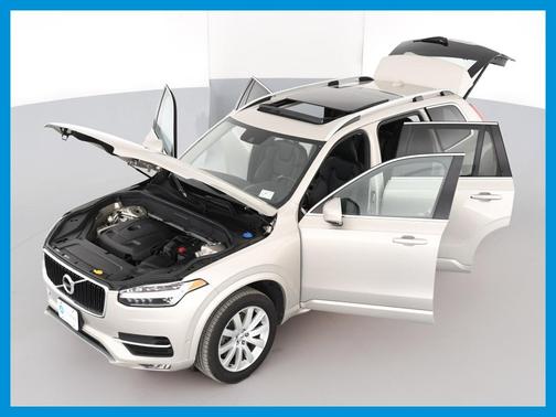 2017 Volvo XC90 T6 Momentum for sale in Columbus, OH - image 14